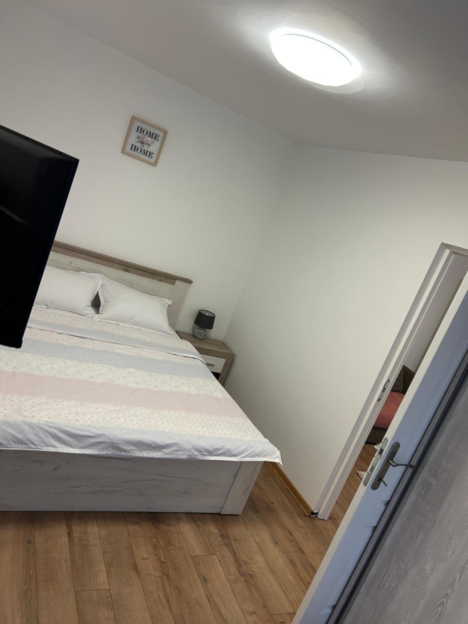 Lillia House Apartment Brasov Bagian luar foto